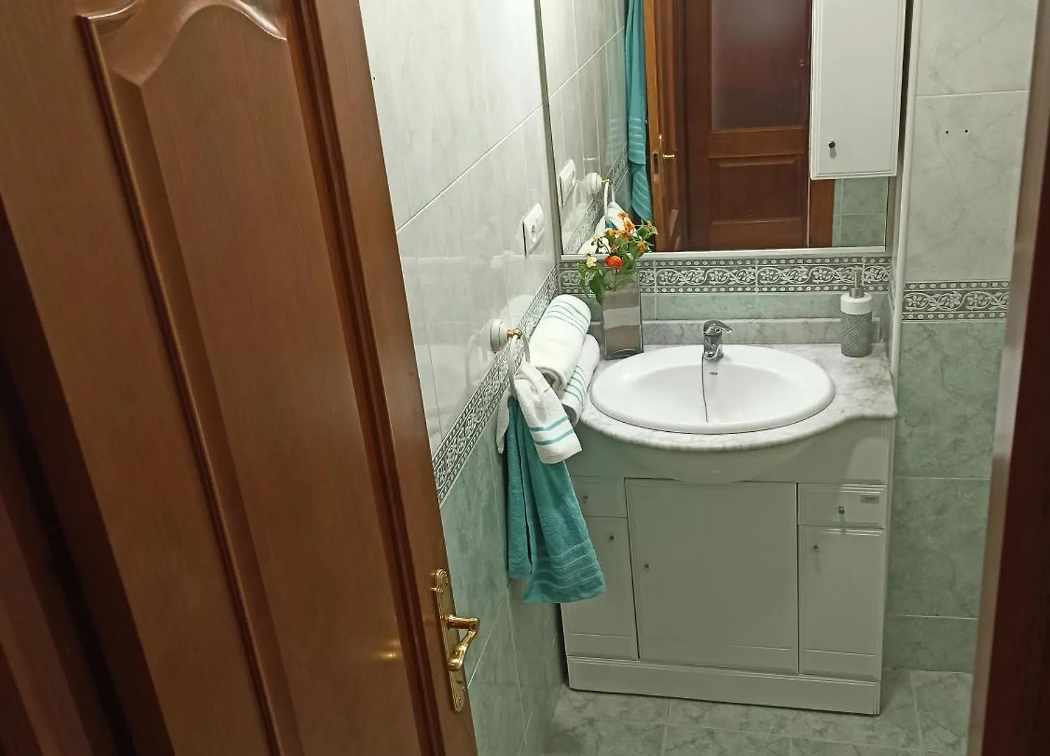 アパート Apartamento Vacacional Paseo Maritimo エステポナ スペイン